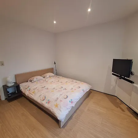 Apartamento Peace And Quiet In Liege, Private And Bathroom Lieja